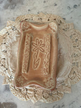 Load image into Gallery viewer, Soap Dish - Handmade Pottery