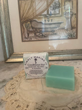 Load image into Gallery viewer, Rosemary Mint Conditioner Bar