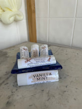 Load image into Gallery viewer, Lip Balm with Calendula - Vanilla Mint