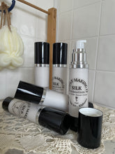 Load image into Gallery viewer, Silk Hydration - Goat Milk Facial Cream