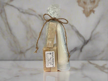 Load image into Gallery viewer, Dry and Sensitive Skin Set