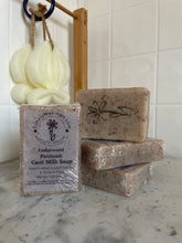 Load image into Gallery viewer, Cedarwood &amp; Patchouli - Soap
