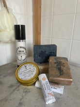 Load image into Gallery viewer, Facial Set
