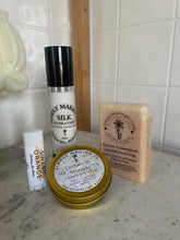 Load image into Gallery viewer, Facial Set
