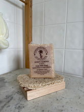 Load image into Gallery viewer, Goat Milk Soap &amp; Tray Set
