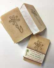 Load image into Gallery viewer, Honey Almond and Oats - Soap
